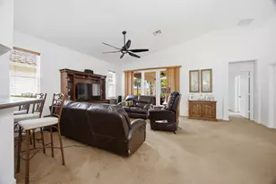11200 SW Birch Tree Cir, Port Saint Lucie, FL 34987 - Photo 9