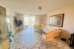 4735 Lucerne Lakes Blvd, Lake Worth, FL 33467 - Photo 3