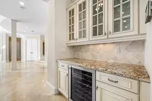 398 NE 7th St, Boca Raton, FL 33432 - Photo 25