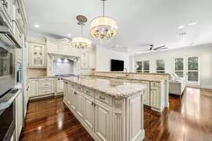 398 NE 7th St, Boca Raton, FL 33432 - Photo 29