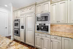 398 NE 7th St, Boca Raton, FL 33432 - Photo 21