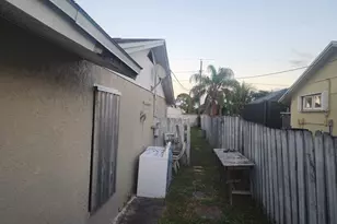 1197 SW Heather St, Port Saint Lucie, FL 34953 - Photo 21