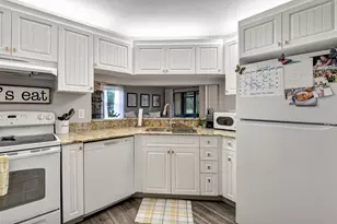 22 Via De Casas Sur, Boynton Beach, FL 33426 - Photo 13