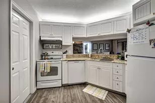 22 Via De Casas Sur, Boynton Beach, FL 33426 - Photo 11