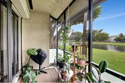 22 Via De Casas Sur #101, Boynton Beach, FL 33426 - Photo 9