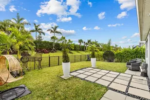 9165 SW Remy Ln, Port Saint Lucie, FL 34987 - Photo 23