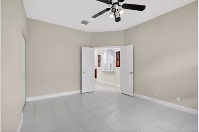 10564 Royal Caribbean Circle, Boynton Beach, FL 33437 - Photo 29