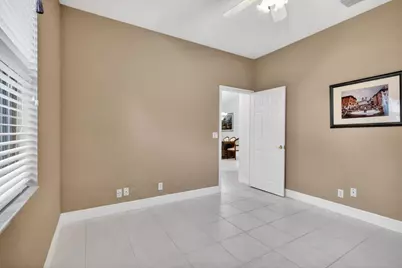 10564 Royal Caribbean Circle, Boynton Beach, FL 33437 - Photo 33