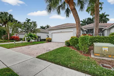 10564 Royal Caribbean Circle, Boynton Beach, FL 33437 - Photo 3