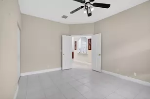 10564 Royal Caribbean Cir, Boynton Beach, FL 33437 - Photo 29