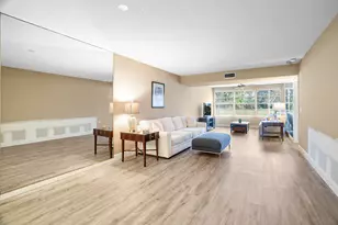 6061 Balboa Cir, Boca Raton, FL 33433 - Photo 13