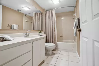 6061 Balboa Circle #102, Boca Raton, FL 33433 - Photo 11