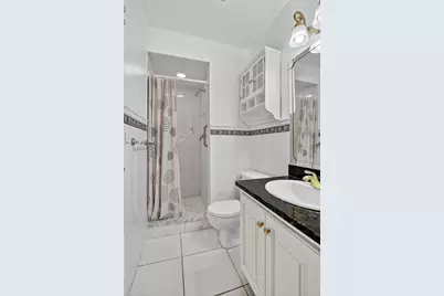 13942 Via Flora #B, Delray Beach, FL 33484 - Photo 23