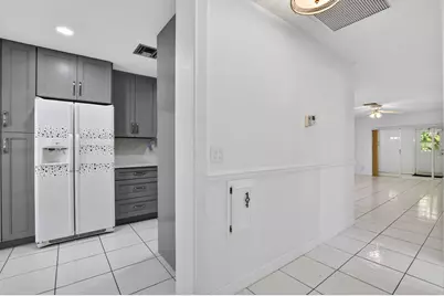 13942 Via Flora #B, Delray Beach, FL 33484 - Photo 5