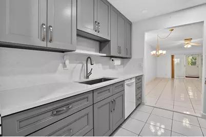 13942 Via Flora #B, Delray Beach, FL 33484 - Photo 9