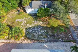 719 55th St, West Palm Beach, FL 33407 - Photo 13