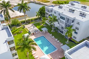 3000 Sunrise Lakes Dr E, Sunrise, FL 33322 - Photo 39