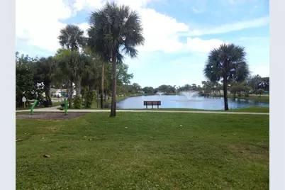 225 Bonnie Boulevard #204, Lake Worth Beach, FL 33461 - Photo 33