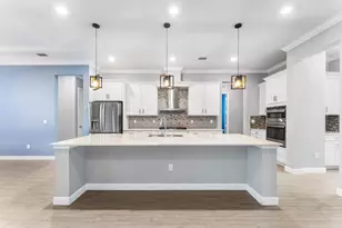 940 Hookline Cir, Loxahatchee, FL 33470 - Photo 11