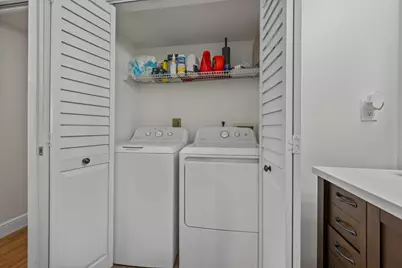 1727 Village Boulevard #306, West Palm Beach, FL 33409 - Photo 5