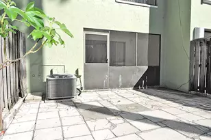 5040 Society Pl E, West Palm Beach, FL 33415 - Photo 13