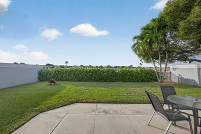 945 Bear Island Circle, West Palm Beach, FL 33409 - Photo 25