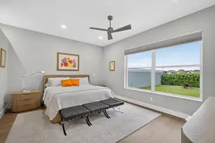 945 Bear Island Cir, West Palm Beach, FL 33409 - Photo 15