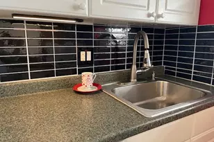 111 SE 1st St, Boynton Beach, FL 33435 - Photo 7