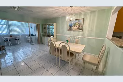 705 Lori Drive #309, Palm Springs, FL 33461 - Photo 7