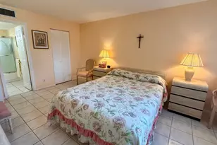 705 Lori Dr, Lake Worth Beach, FL 33461 - Photo 9