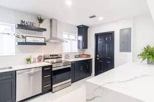 6370 Plunkett St, Hollywood, FL 33023 - Photo 3