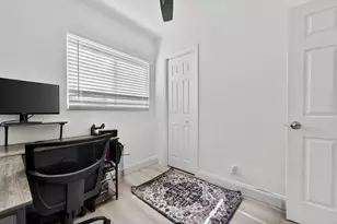 5909 Pinewood Ave, West Palm Beach, FL 33407 - Photo 23