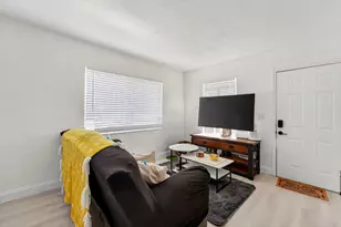 5909 Pinewood Ave, West Palm Beach, FL 33407 - Photo 7