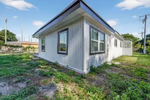 5909 Pinewood Ave, West Palm Beach, FL 33407 - Photo 35