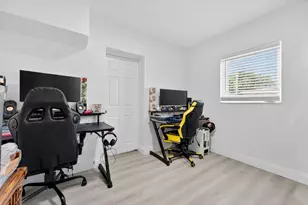 5909 Pinewood Ave, West Palm Beach, FL 33407 - Photo 21