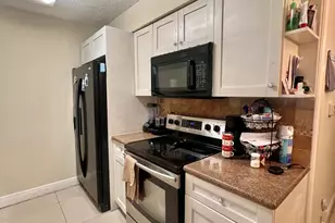 6604 Dockside Cir, Greenacres, FL 33463 - Photo 11