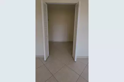 105 S Riverside Drive #302, Pompano Beach, FL 33062 - Photo 23