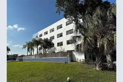 105 S Riverside Drive #302, Pompano Beach, FL 33062 - Photo 5