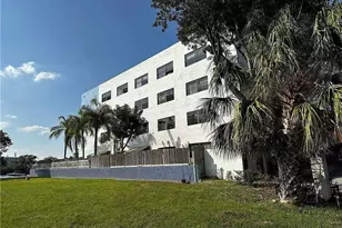 105 S Riverside Dr, Pompano Beach, FL 33062 - Photo 5