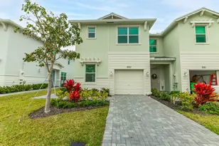 663 SE Lk Fls St, Port Saint Lucie, FL 34984 - Photo 25