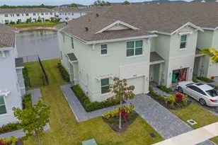 663 SE Lk Fls St, Port Saint Lucie, FL 34984 - Photo 1