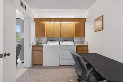 2581 Village Boulevard #401, West Palm Beach, FL 33409 - Photo 19