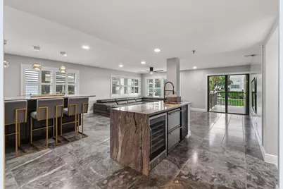 372 Golfview Road #201, Juno Beach, FL 33408 - Photo 3