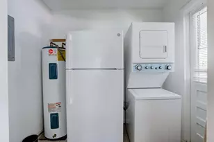 700 N Hepburn Ave N, Jupiter, FL 33458 - Photo 9