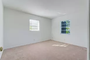 700 N Hepburn Ave N, Jupiter, FL 33458 - Photo 11