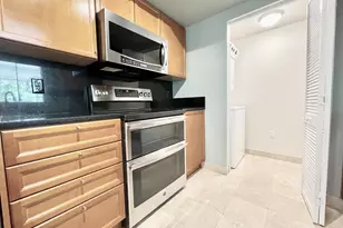 99 SE Mizner Blvd, Boca Raton, FL 33432 - Photo 7