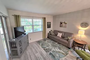 1503 SE Royal Green Cir, Port Saint Lucie, FL 34952 - Photo 5