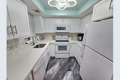 1503 SE Royal Green Circle #201, Port Saint Lucie, FL 34952 - Photo 3