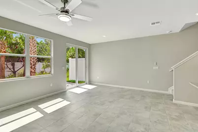 5694 SE Edgewater Circle, Stuart, FL 34997 - Photo 7