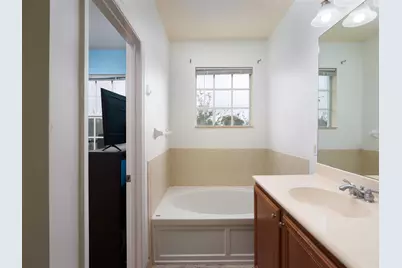 261 E Bay Cedar Circle, Jupiter, FL 33458 - Photo 11